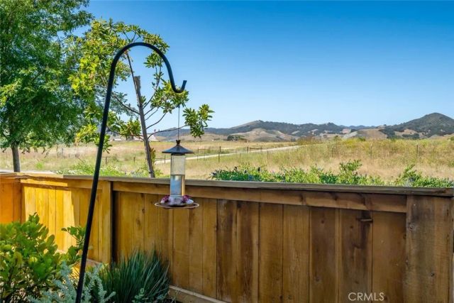 106 Earthwood Lane, San Luis Obispo, CA 93401