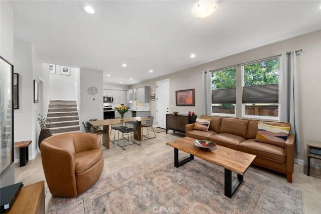 106 Earthwood Lane, San Luis Obispo, CA 93401