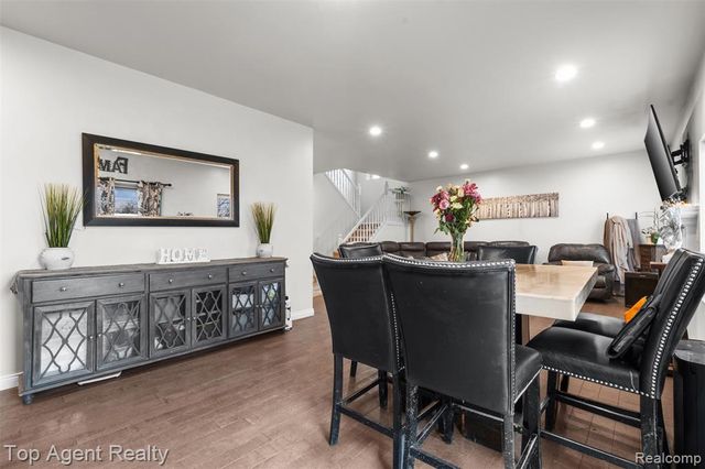 36738 Vine Drive, Sterling Heights, MI 48312