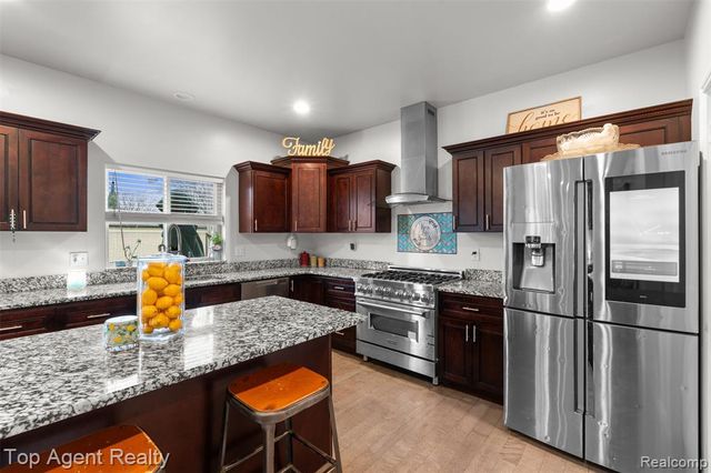 36738 Vine Drive, Sterling Heights, MI 48312