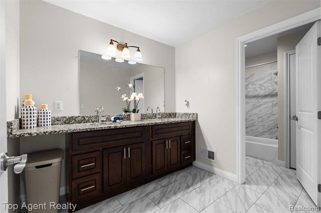 36738 Vine Drive, Sterling Heights, MI 48312