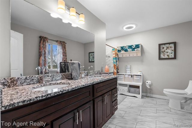 36738 Vine Drive, Sterling Heights, MI 48312