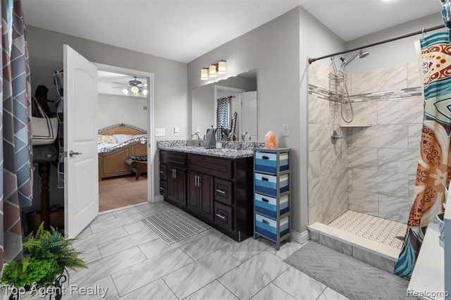 36738 Vine Drive, Sterling Heights, MI 48312