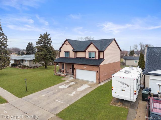 36738 Vine Drive, Sterling Heights, MI 48312