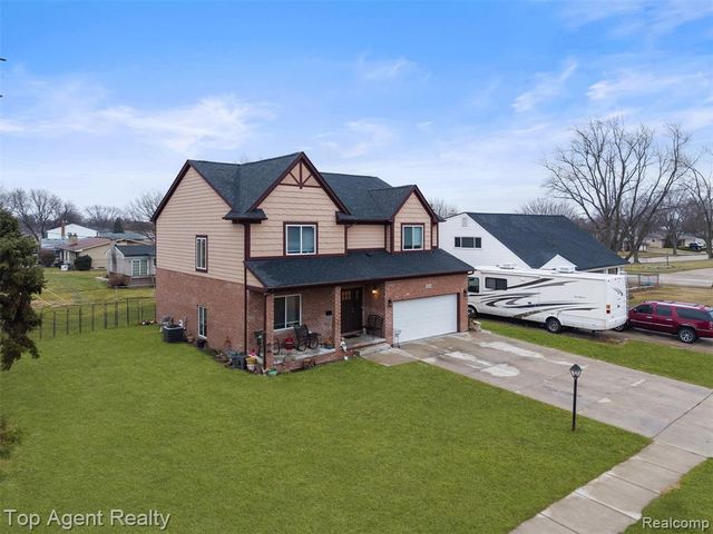 36738 Vine Drive, Sterling Heights, MI 48312