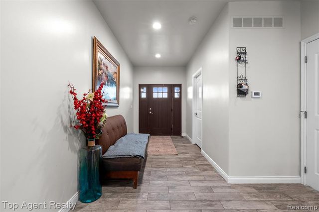 36738 Vine Drive, Sterling Heights, MI 48312