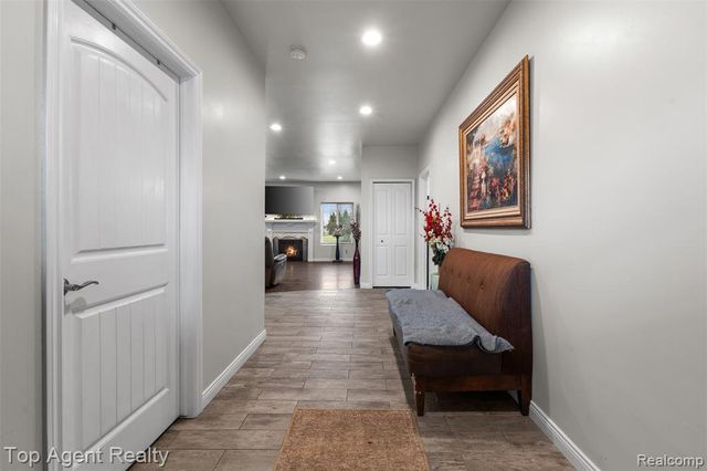 36738 Vine Drive, Sterling Heights, MI 48312