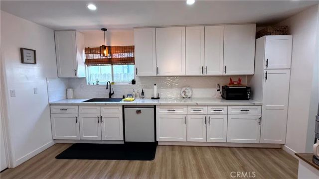 1590 Sabina, Simi Valley, CA 93063
