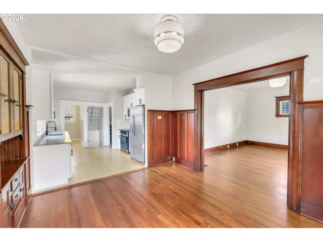 316 Se 31ST Ave, Portland, OR 97214