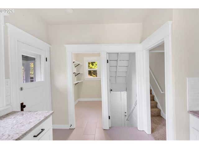 316 Se 31ST Ave, Portland, OR 97214