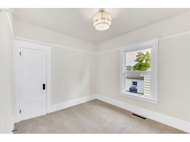 316 Se 31ST Ave, Portland, OR 97214