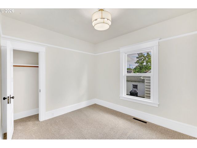 316 Se 31ST Ave, Portland, OR 97214