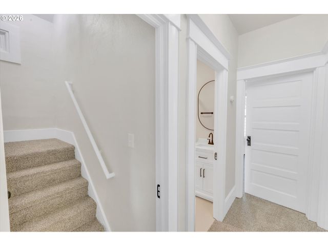 316 Se 31ST Ave, Portland, OR 97214