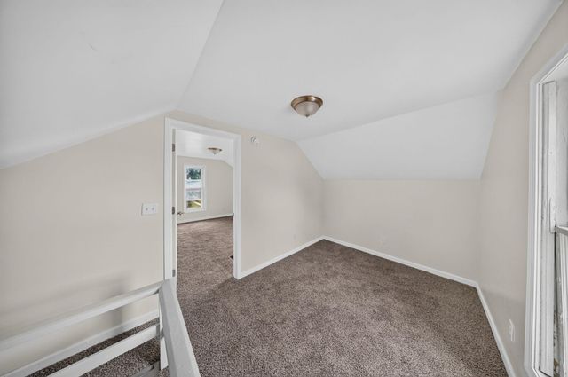 1644 Logan Avenue, Waterloo, IA 50703