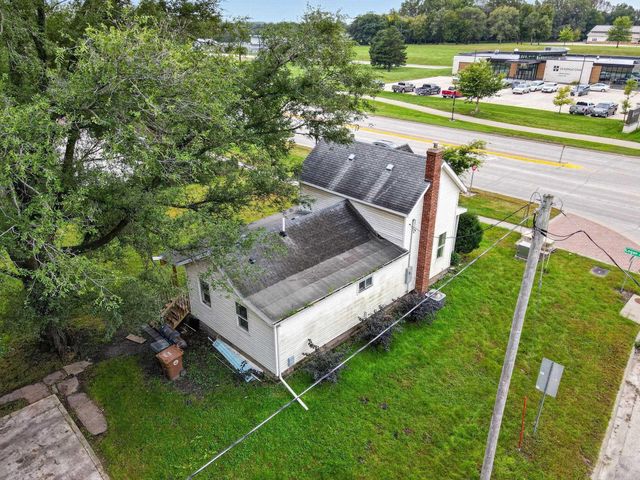1644 Logan Avenue, Waterloo, IA 50703