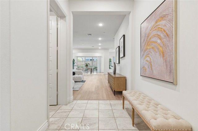 218 Geyser, Irvine, CA 92618