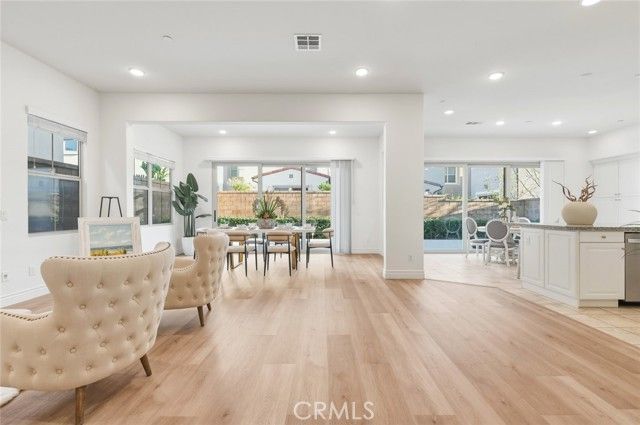 218 Geyser, Irvine, CA 92618