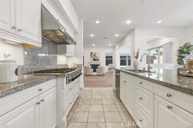 218 Geyser, Irvine, CA 92618