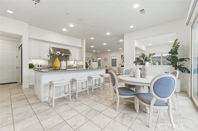 218 Geyser, Irvine, CA 92618