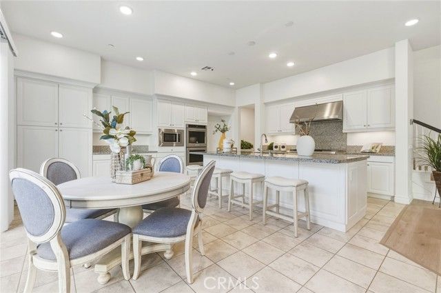 218 Geyser, Irvine, CA 92618