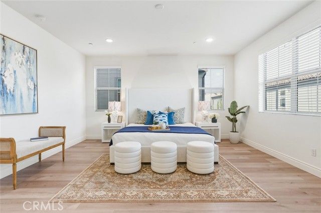 218 Geyser, Irvine, CA 92618