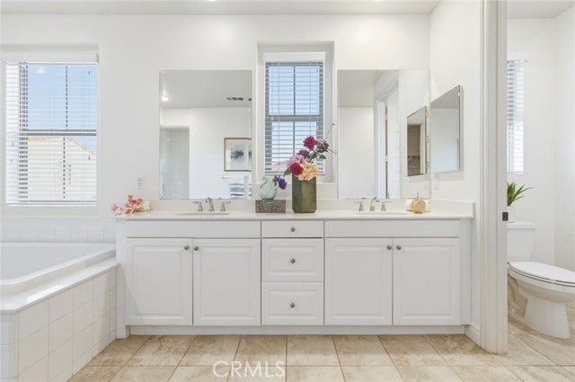 218 Geyser, Irvine, CA 92618