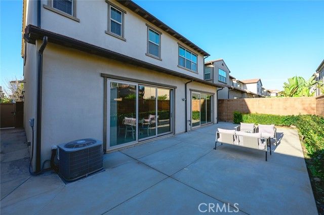 218 Geyser, Irvine, CA 92618