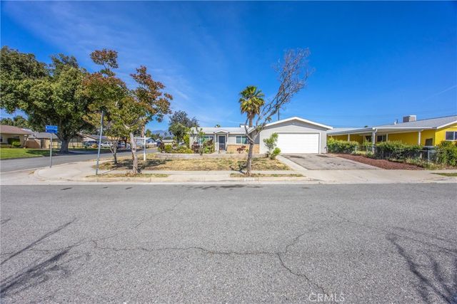 120 Doyle, Redlands, CA 92374