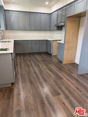 2634 S Harvard Boulevard, Los Angeles, CA 90018