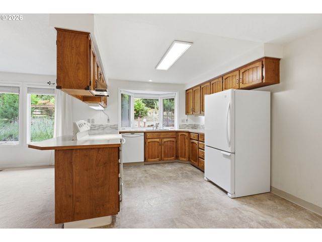 28722 Sw WILDHAVEN Ln, Hillsboro, OR 97123