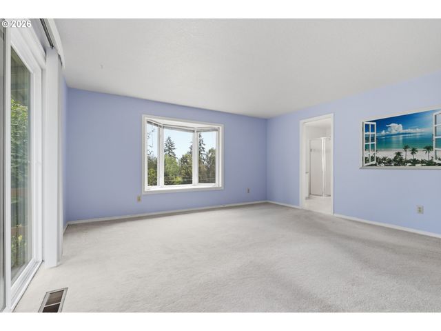 28722 Sw WILDHAVEN Ln, Hillsboro, OR 97123