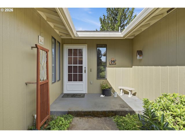 28722 Sw WILDHAVEN Ln, Hillsboro, OR 97123