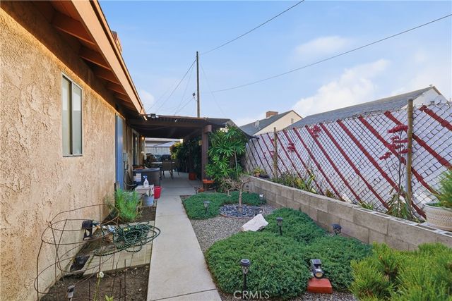 8805 Arcadia Avenue, San Gabriel, CA 91775