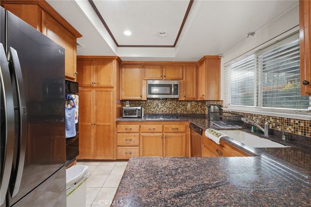 8805 Arcadia Avenue, San Gabriel, CA 91775