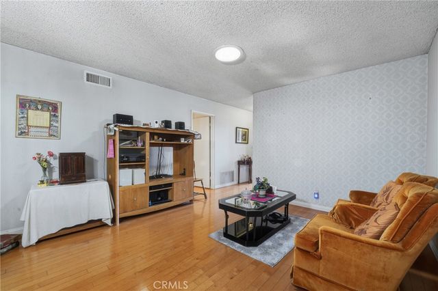 8805 Arcadia Avenue, San Gabriel, CA 91775