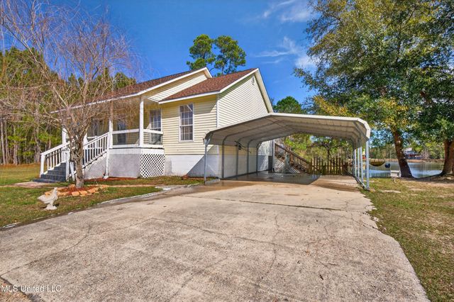 410 Wittman Avenue, Pass Christian, MS 39571