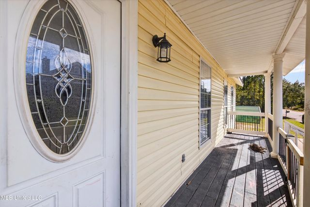 410 Wittman Avenue, Pass Christian, MS 39571