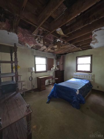 2460 Montana Avenue, Cincinnati, OH 45211
