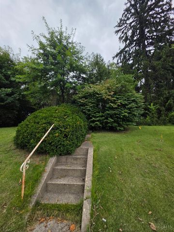 2460 Montana Avenue, Cincinnati, OH 45211