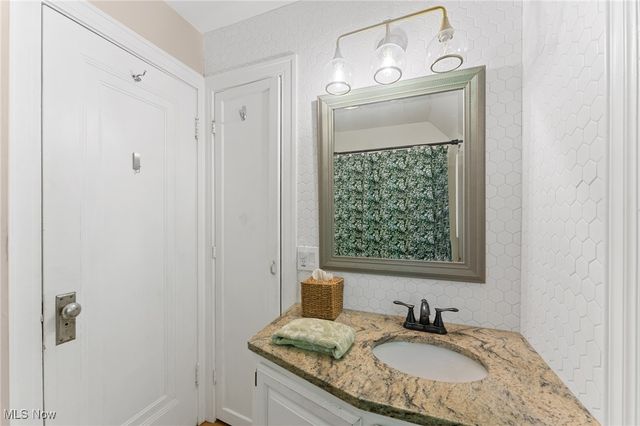 26 Marlindale Avenue, Boardman, OH 44512