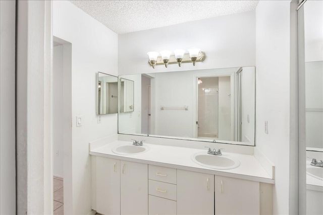 10129 W Atlantic Boulevard E3, Coral Springs, FL 33071