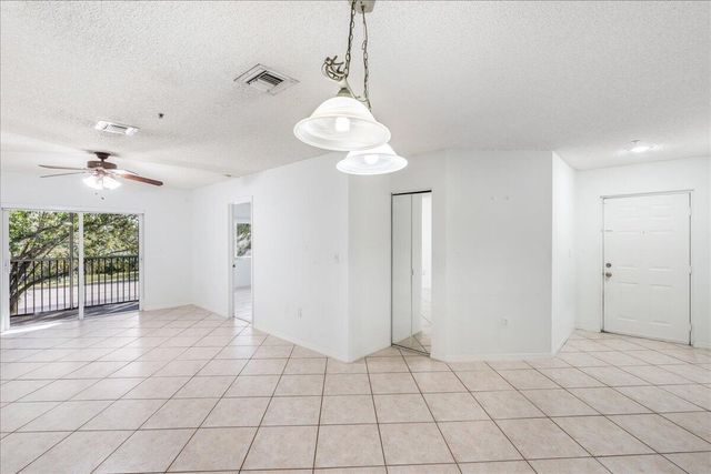 10129 W Atlantic Boulevard E3, Coral Springs, FL 33071