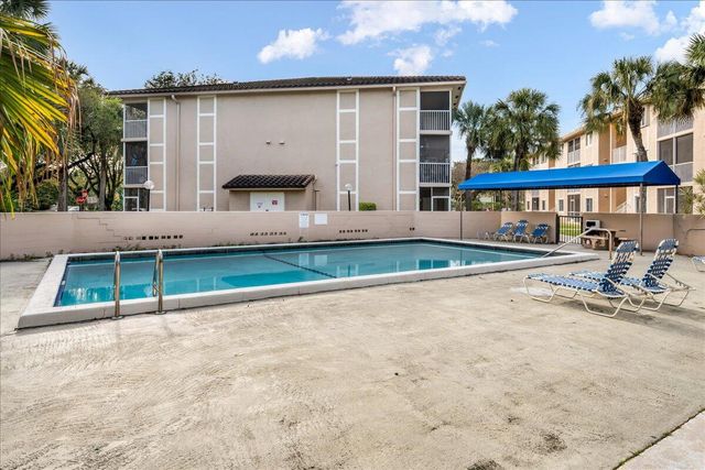 10129 W Atlantic Boulevard E3, Coral Springs, FL 33071