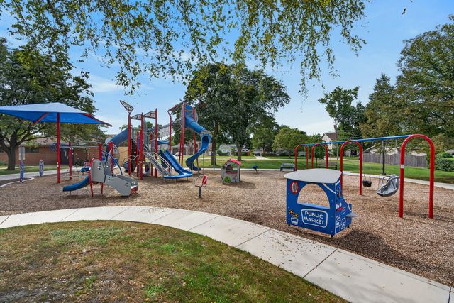 7106 Beckwith Road, Morton Grove, IL 60053