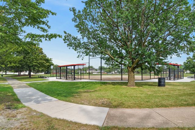7106 Beckwith Road, Morton Grove, IL 60053