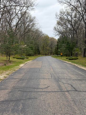 Wildwood Drive 9, Allegan, MI 49010