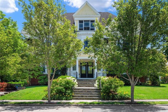75 Orchard Avenue 4, Providence, RI 02906