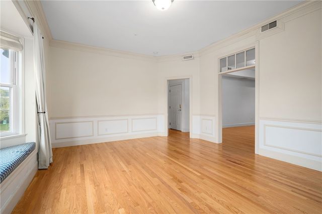 75 Orchard Avenue 4, Providence, RI 02906