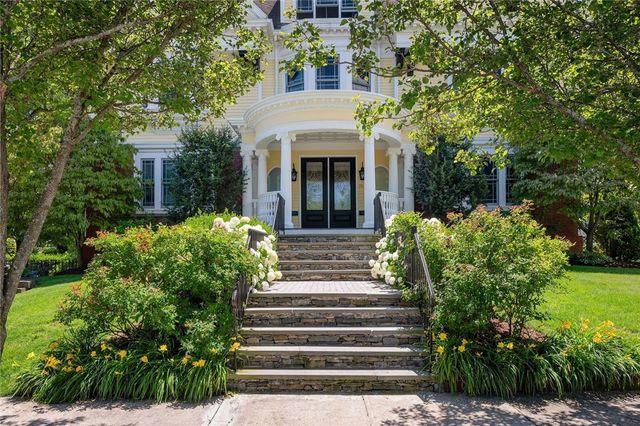 75 Orchard Avenue 4, Providence, RI 02906