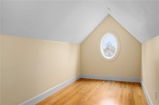 75 Orchard Avenue 4, Providence, RI 02906